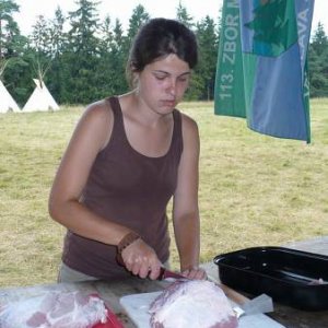 22.7.2007  12:29, autor: Amigo / Veronika si mäso na tábore vcelku obľúbila